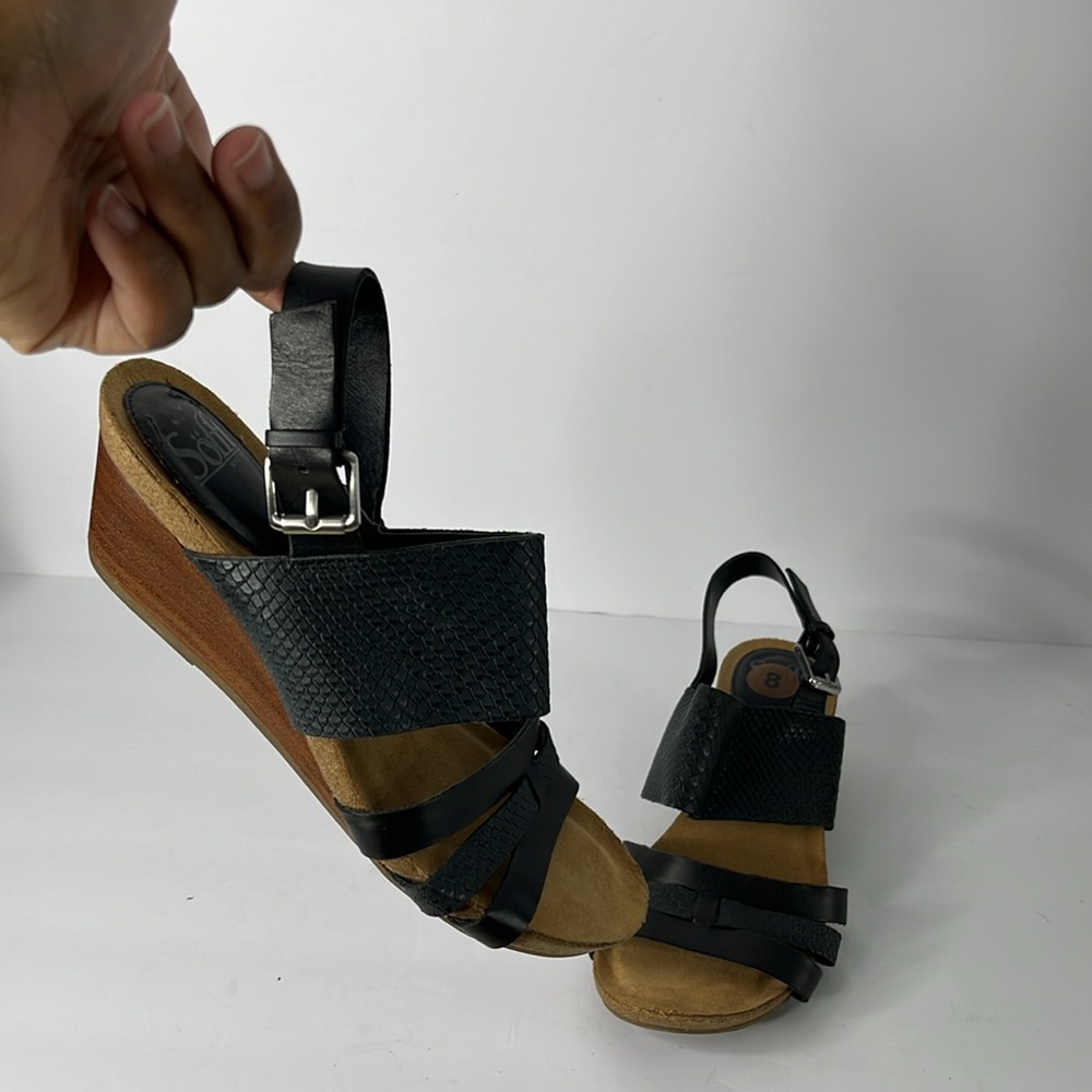 SOFFT Black Leather Wedge Sandals Sz 8 - Picture 2 of 8